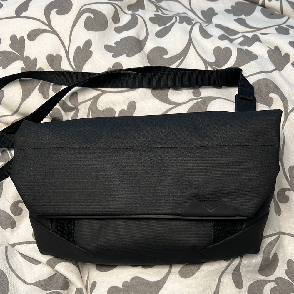 Peak Designs Field Pouch Black Bag